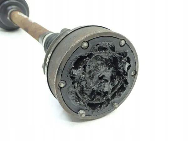 OEM 5Q0407271B Korte voorlinker aandrijfas image 3