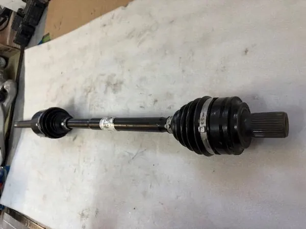 Semi-eixo dianteiro Mercedes GLE 167 OEM A1673308501 image 5