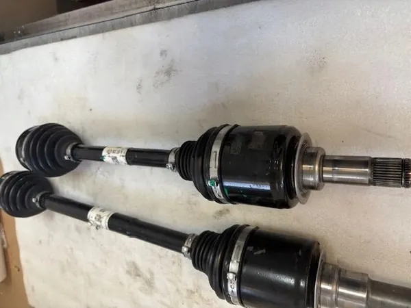 Semi-eixo dianteiro Mercedes GLE 167 OEM A1673308501 image 8