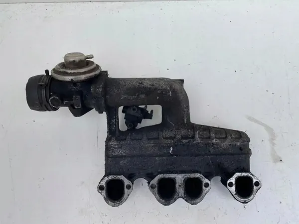 Intake Manifold SKODA OCTAVIA I 038131501E image 2