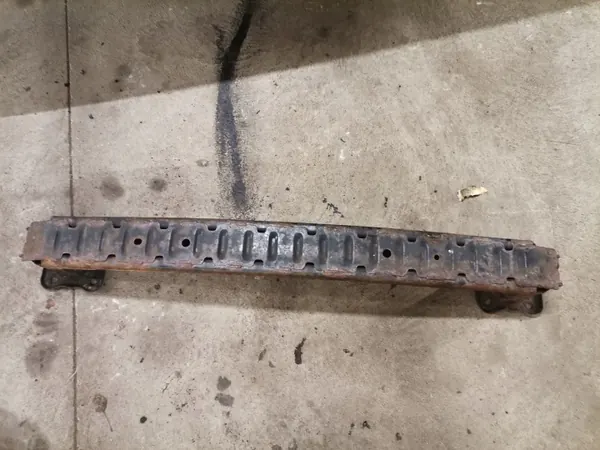 Ford Fiesta mk8 bakstötsbalk OEM lkjhytre image 2