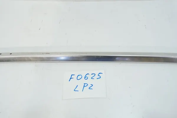 Barra de techo izquierda cromo VW Tiguan I OEM 5N0860025 image 7