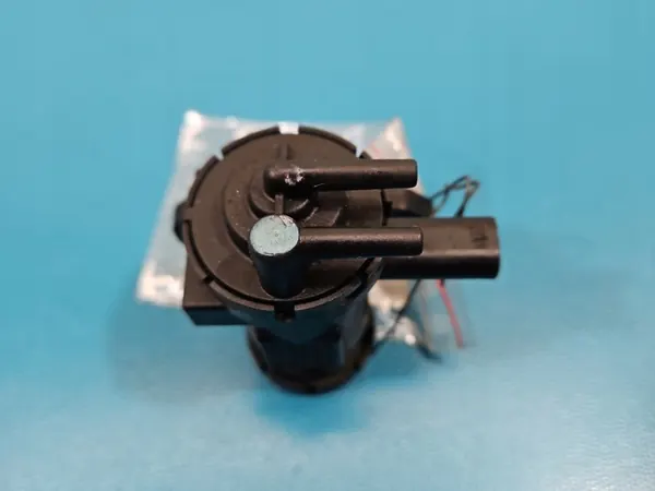 Válvula de vacío OEM 8509323 para BMW X6 E71 3.0D image 4
