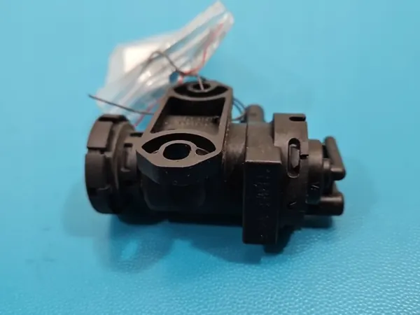 Válvula de vacío OEM 8509323 para BMW X6 E71 3.0D image 6