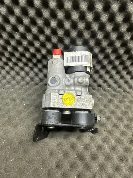 Vanne de pression de carburant Volkswagen Audi Skoda Seat image 2