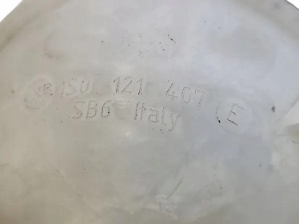 Ausgleichsbehälter AUDI A3 CABRIO 1.4L Benzin 1S0121407E image 4