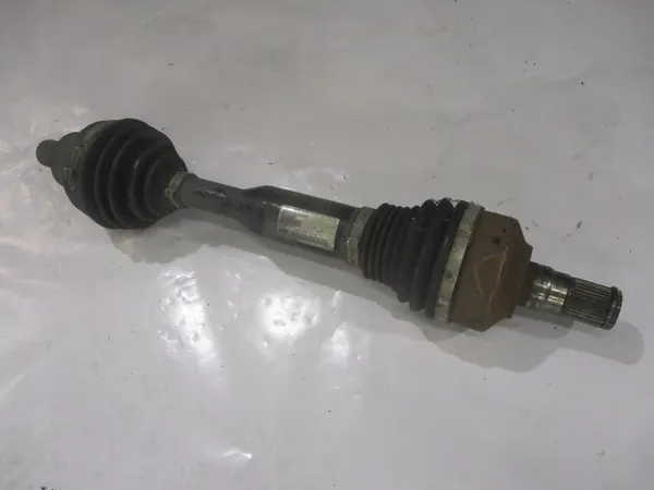 Främre kort axel Volvo XC60 2.0D Automat 08-12 image 2