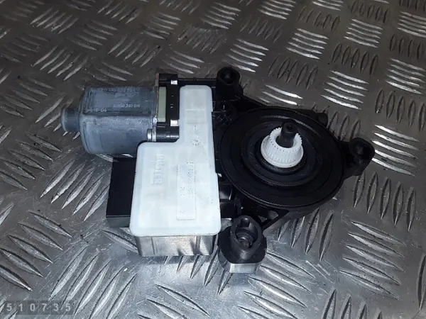 Skoda Octavia Fensterheber OEM 5q0959812a image 2