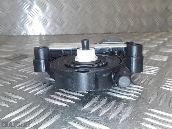 Skoda Octavia Fensterheber OEM 5q0959812a image 5