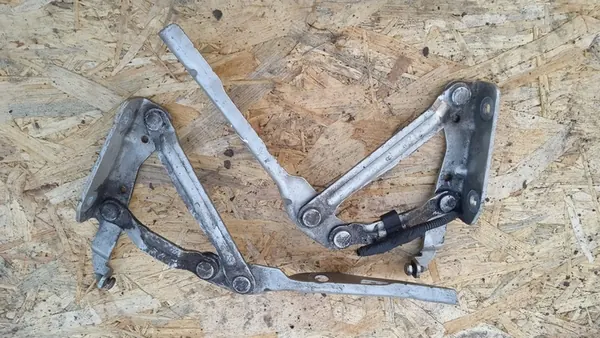 VW AUD Bisagra de Capó Delantera Izquierda 5C6823301 image 3