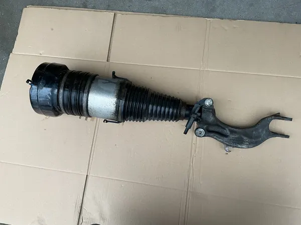 AUDI Q7 4M Q8 Amortisseur Avant Droit 4M0616039AE image 6