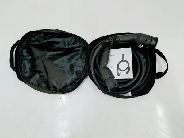 Chargeur OEM 99639ADE90 480V 32A pour Hyundai Kona Electric image 2