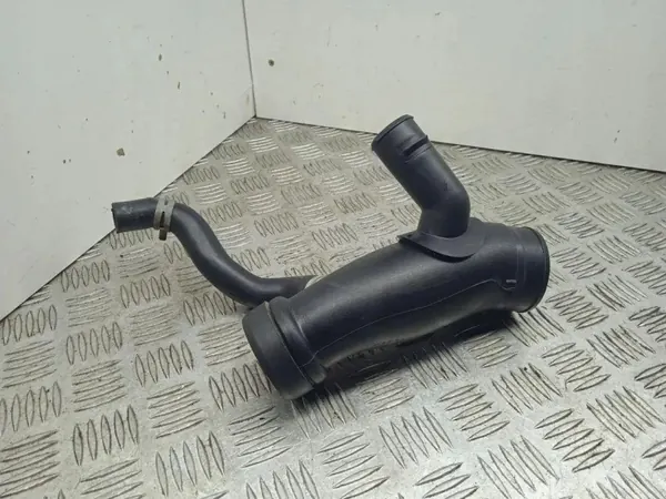 Land Rover Intercoolerrör OEM FPLA5H390CC Begagnad image 2