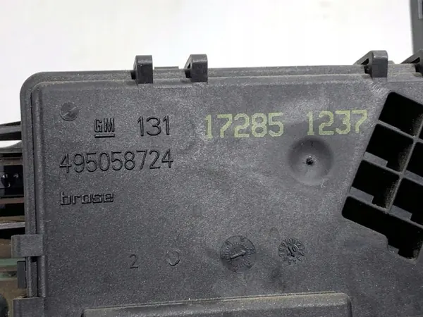 Baklås Opel Astra H Hatchback 13117285 04-14 image 4