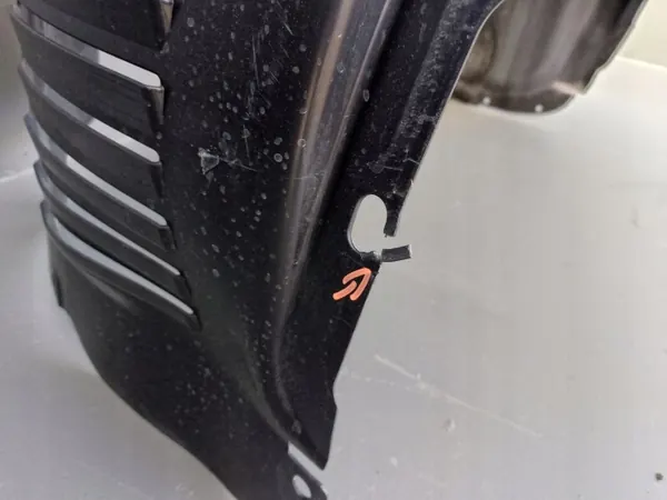 Para-lamas dianteiro esquerdo Tesla Model Y OEM 1492613-00-D image 4