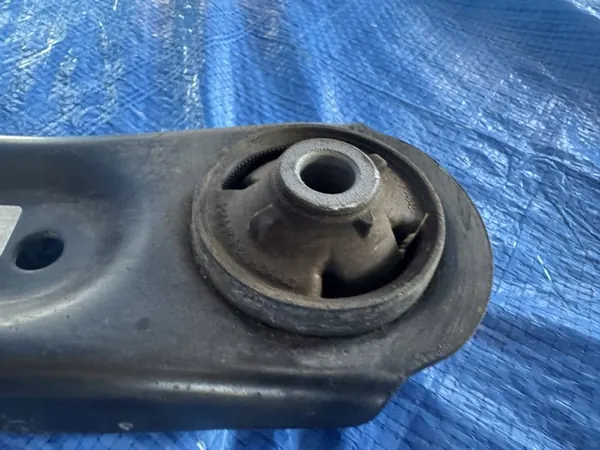 Braccio di Controllo Destro Hyundai i30 III 1.0 T-GDI 2023 image 4