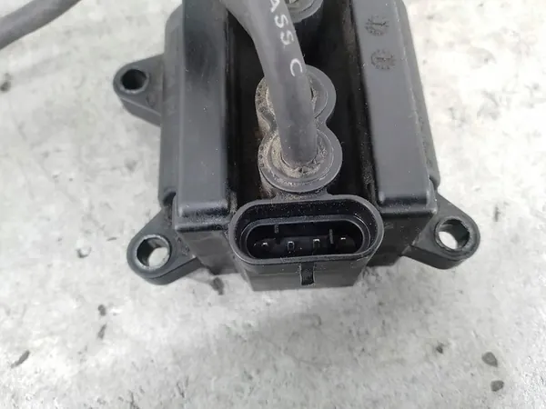 Bobina de encendido Renault Clio II FL 1.2 16V OEM 8200084401-E image 3