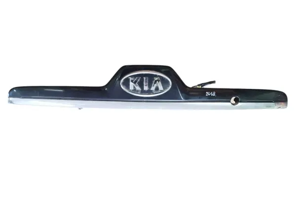 Garniture de Hayon Kia Sportage II OEM 925011F1 image 2