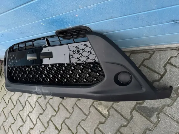 TOYOTA AYGO X 20- Front Grill image 3