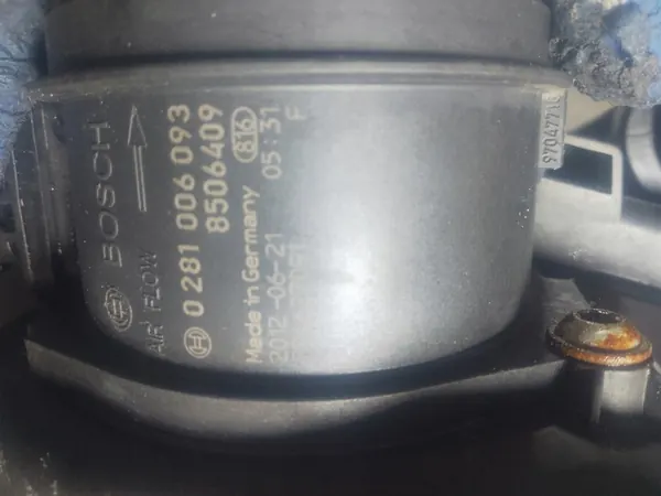 BMW X1 E84 Ilmansuodattimen Kotelo 2.0 D AD851259902Q image 4