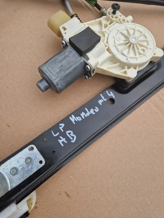 Vänster framruta mekanism Ford Mondeo MK4 image 5