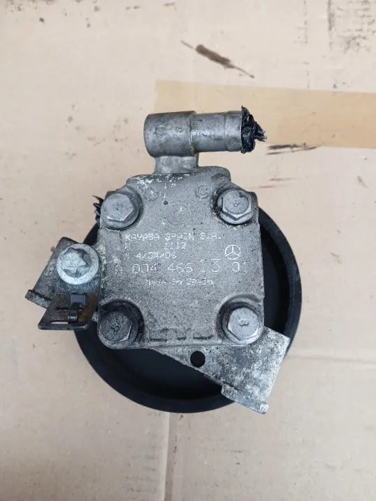 Bomba de dirección OEM - Mercedes W203 Clase C 2.2 CDI image 5