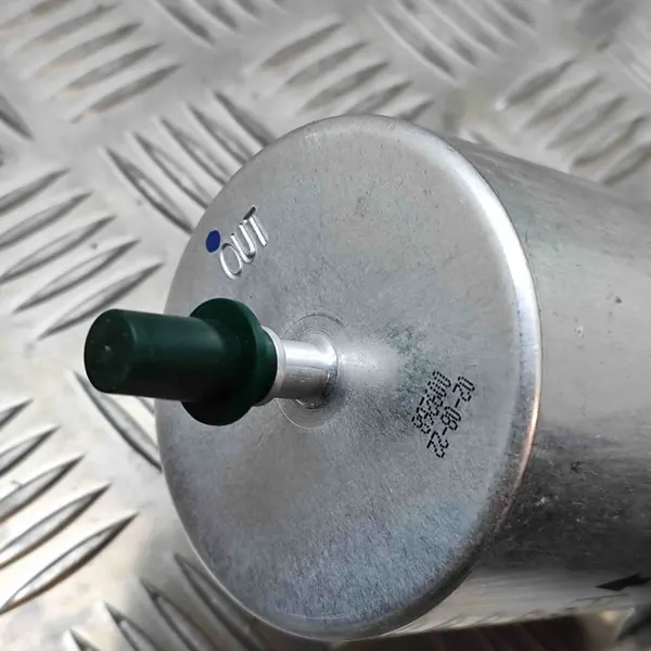 Bränslefilter Audi A4 S4 B7 2007 OEM 420201511 image 7