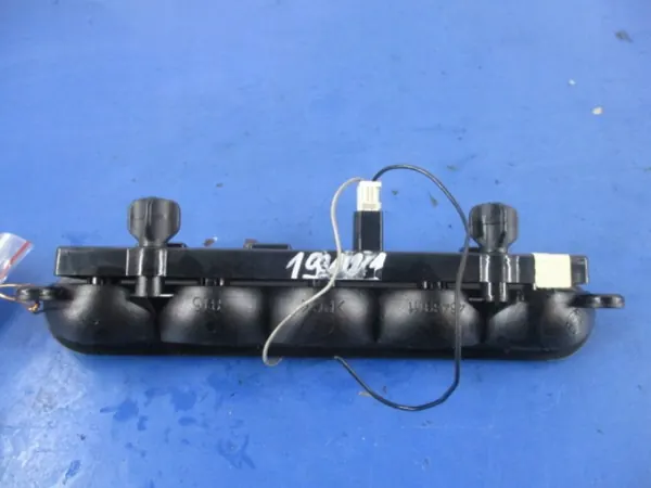 Luz Auxiliar Fiat Linea OEM 46439111 image 3