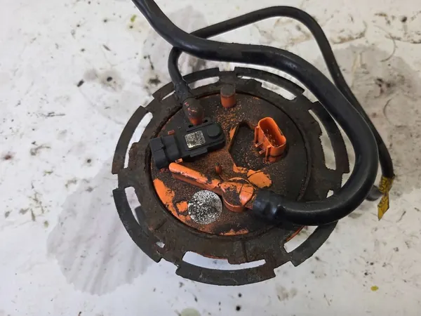 Bomba de combustível Saab 9-3 II 2.8T XWD 12780869 image 4