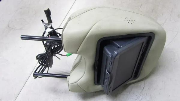 Volvo XC60 Huvudstödsmonitor OEM 187/013 2008-2013 image 2