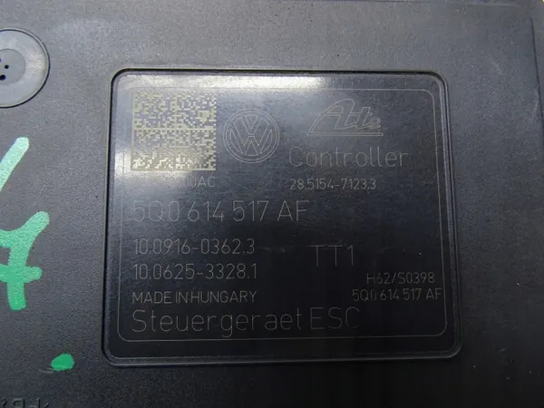 Jarrupumppu OEM 5Q0614517AF Skoda Octavia III 2.0 TDI:lle image 8