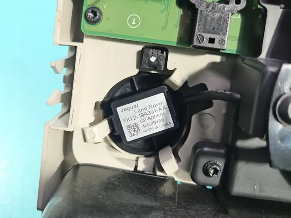 Jaguar XE X760 ohjaamon valo OEM GX73-519A58 image 10