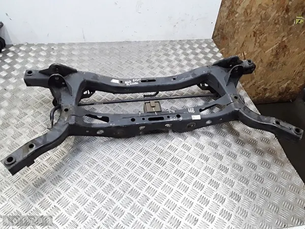 Bastidor Auxiliar Hyundai Kona OEM AM-461709 Usado image 2