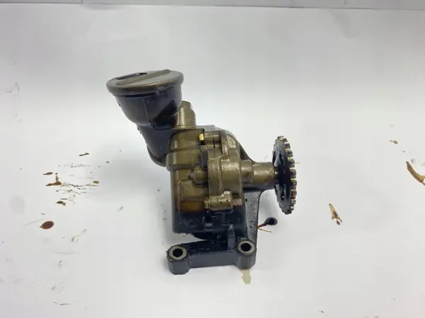 Bomba de aceite OEM POMPA OLEJU/SDV09119 para Mercedes W124 image 3