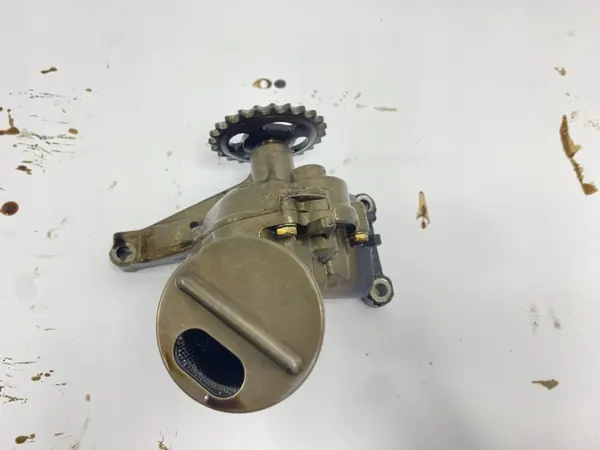 Bomba de aceite OEM POMPA OLEJU/SDV09119 para Mercedes W124 image 5