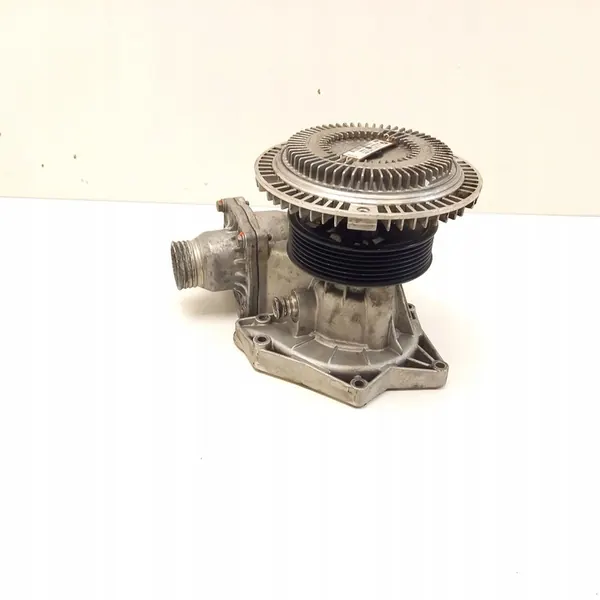 1997 BMW 5 E39 Vattenpump 7502804 image 6
