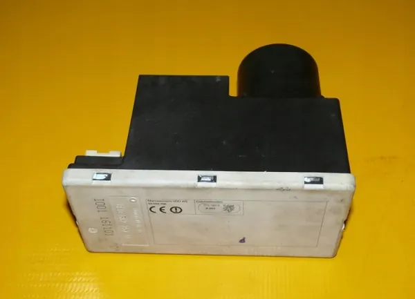 Keskitulppapumppu OEM 8L0862257Q Audi A8 D2:lle image 3