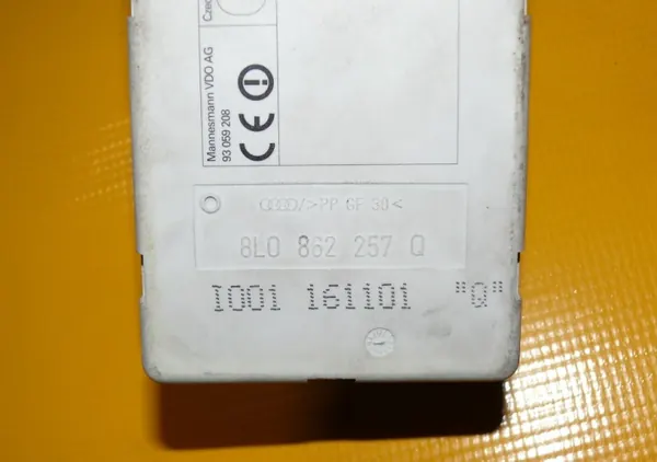 Keskitulppapumppu OEM 8L0862257Q Audi A8 D2:lle image 4