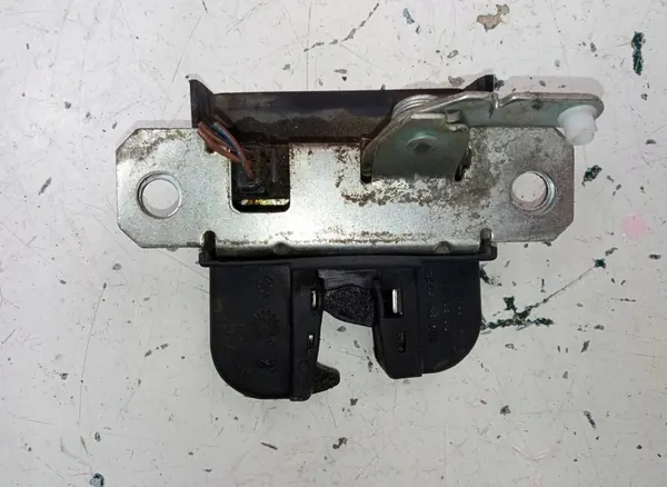 Bagagelås Volkswagen Polo 1.4 TDI image 4