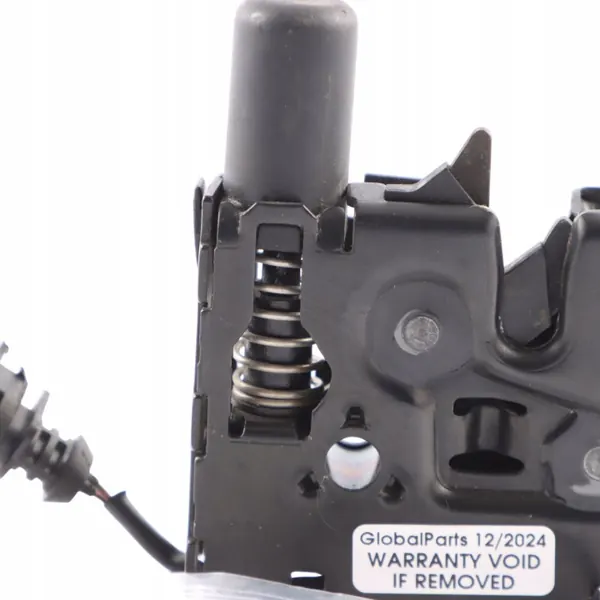 Audi A3 S3 8V Motorkapslot OEM 8V0823509A image 8