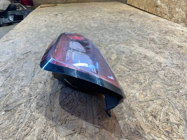 Fiat Punto Evo 09- Luz Trasera Izquierda image 4