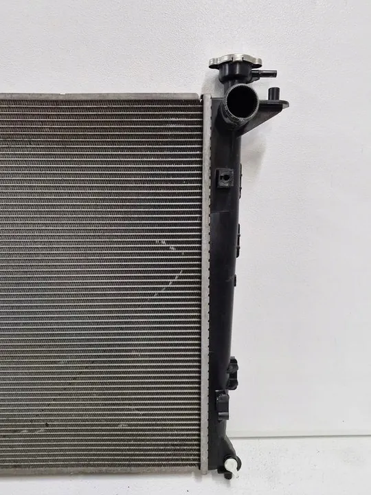 KIA CARENS 4 IV 1.7 CRDI Radiador de Agua 25310A4560 image 2