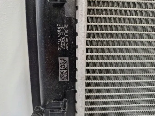 KIA CARENS 4 IV 1.7 CRDI Radiador de Agua 25310A4560 image 6