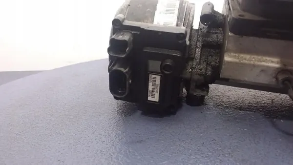 CITROEN C5 II 1.8 B Hydraulic Pump image 5