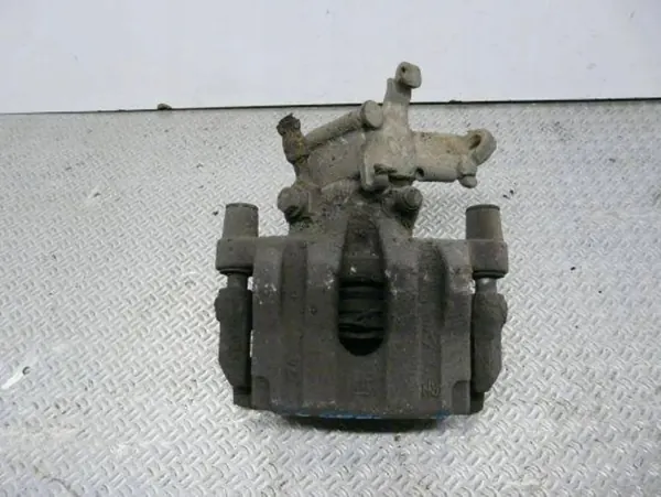 OEM RZA7509 Oikea takajarruvasara Saab 93:lle image 2