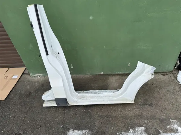 Türschwelle rechts OEM PRAWY PRZESUWNY PRZEDNI Renault Trafic image 3