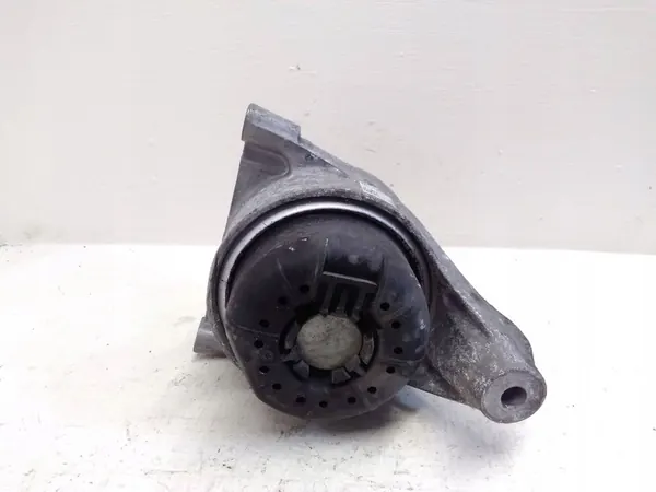 Motorsteun Rechts Audi A4 S4 B9 2017 OEM 8W0199372CA image 4