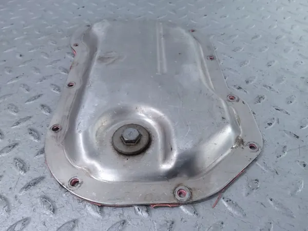 Subaru Outback vaihteiston öljypohja OEM 31225AA040 image 5