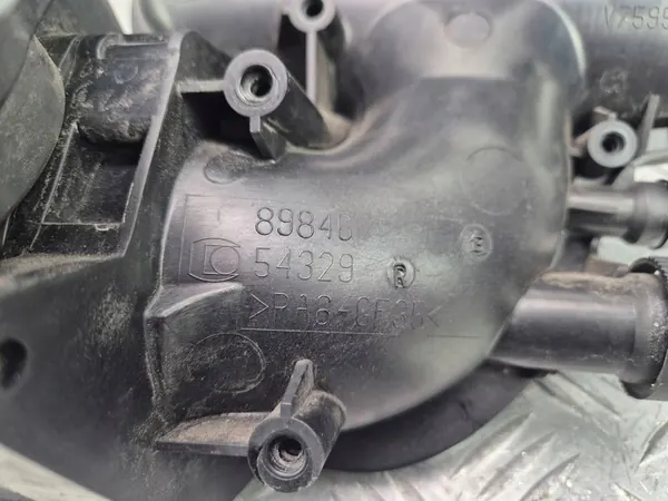 BMW 3 F30 F31 F35 Intake Manifold image 5