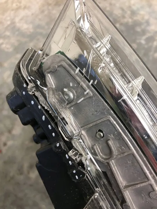 Lâmpada DRL LED Frontal Direita Mercedes W221 A2218201856 image 6